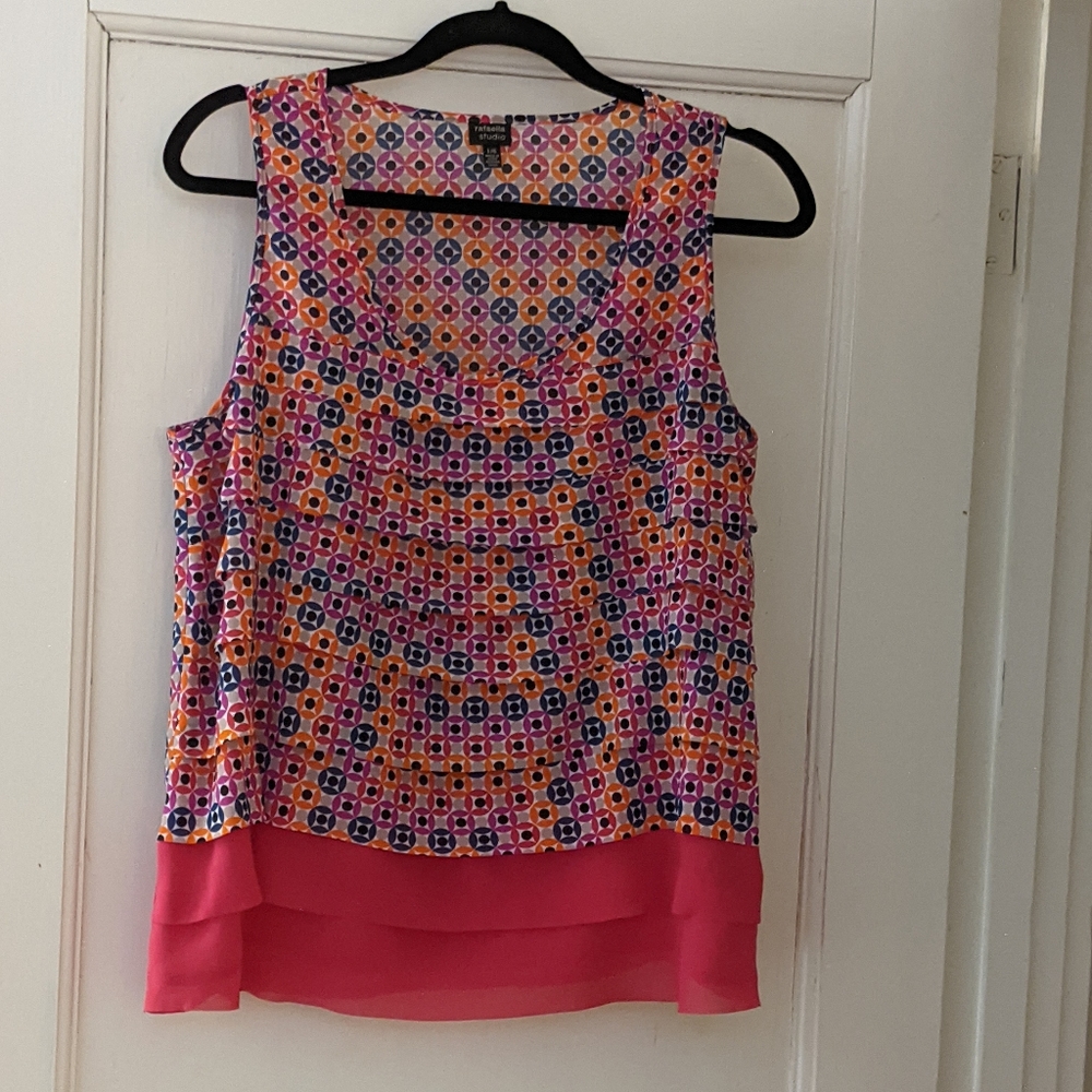 Like new colorful sleeveless  very lightweight women's top. Size XL